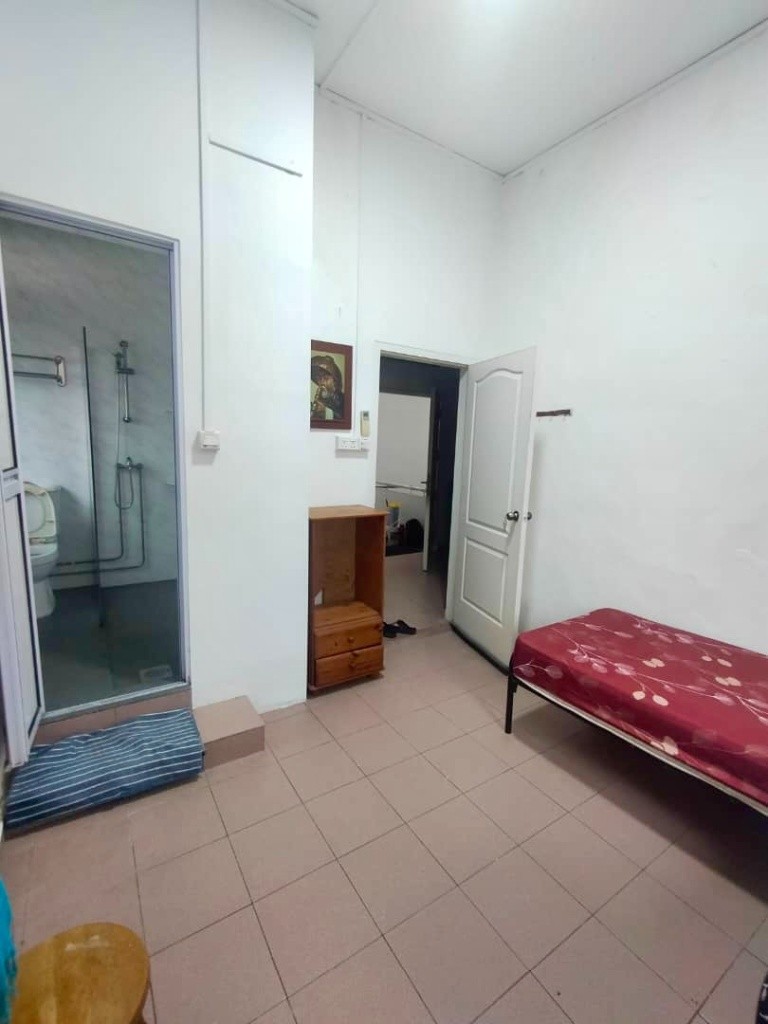 Room for Rent/90C Horne Road Singapore 209084 (Level 4)/ For 1 pax/ Available June 4 - Farrer Park - Flat - Homates Singapore