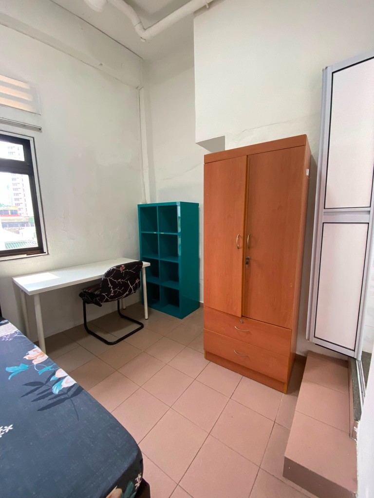 Room for Rent/90C Horne Road Singapore 209084 (Level 4)/ For 1 pax/ Available Immediately - Farrer Park - Flat - Homates Singapore