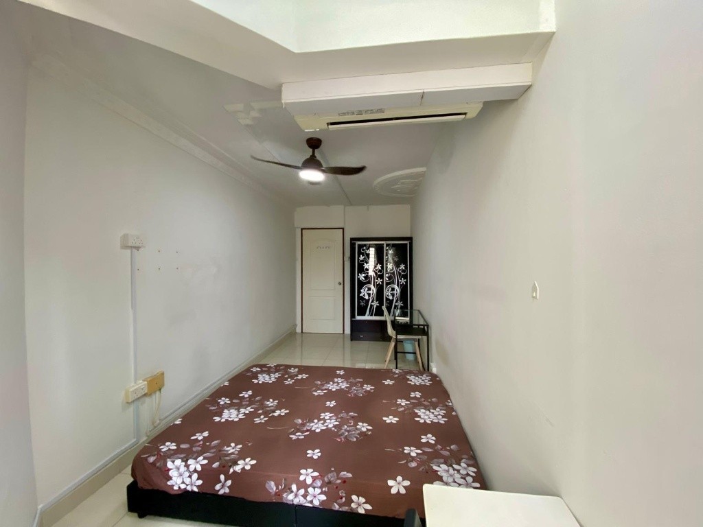 Room for rent /Clementi Park / Jurong / Common room / 1pax stay / Available July 30 - Clementi 金文泰​​ - 整個住家 - Homates 新加坡