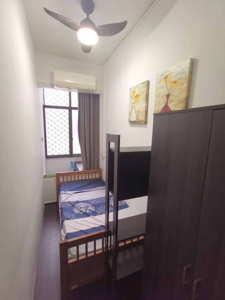 Available﻿ July 21 - Common Room/Include Utilities/Wifi/Aircon/No Agent Fee/Light Cooking Allowed/Washing Machine - Marine Parade - Flat - Homates Singapore
