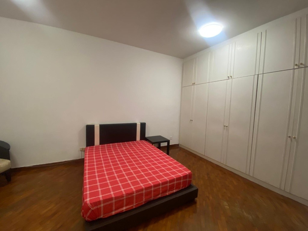 Room for rent / TOA PAYOH, NOVENA MRT / Master room / 1pax stay / Available Immediately - Toa Payoh 大巴窯 - 分租房間 - Homates 新加坡