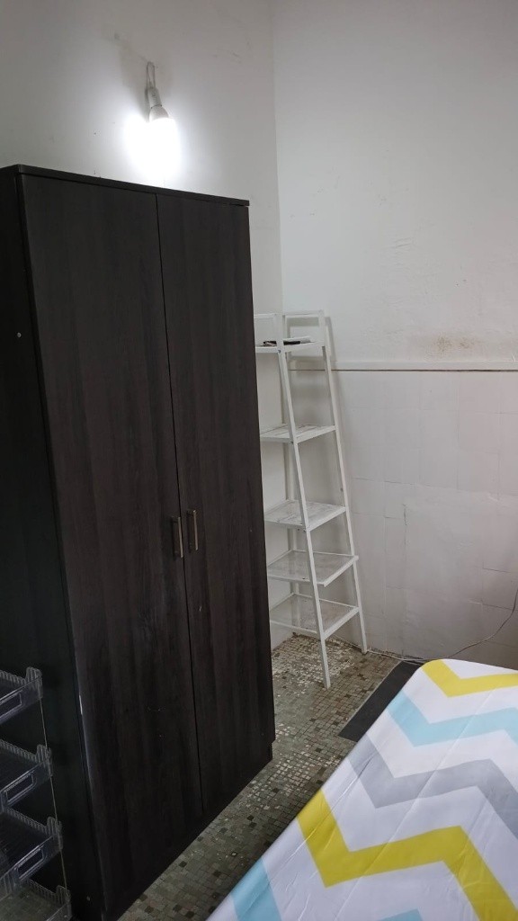 Room for rent / TIONG BAHRU/HAVELOCK / Common room / 1pax stay / Available Immediately - Tiong Bahru - Bedroom - Homates Singapore