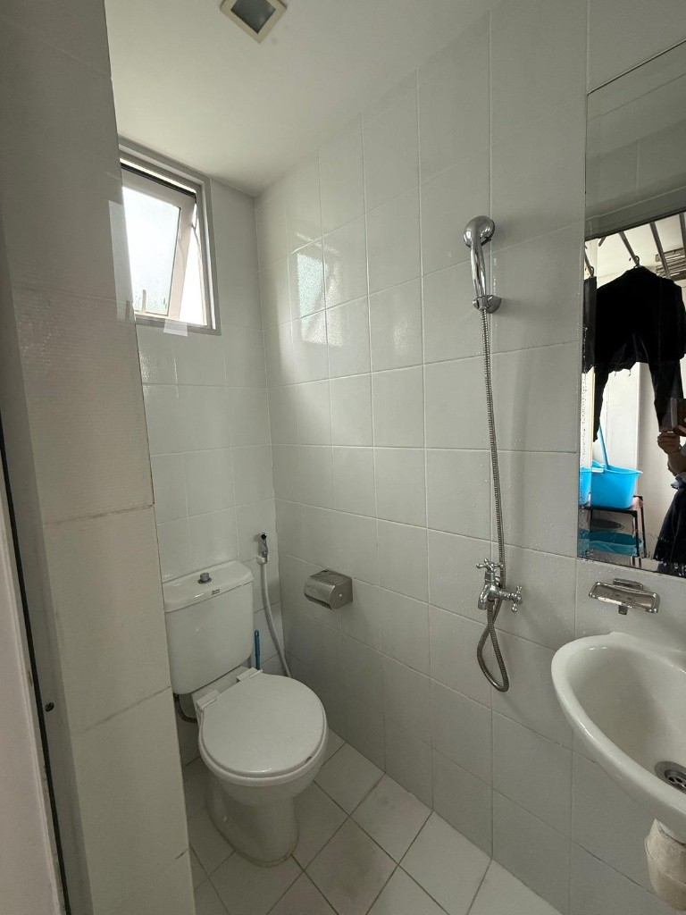 Room for rent / NOVENA / Common room / 1pax stay / Available Sept 2 - Novena 諾維娜 - 分租房間 - Homates 新加坡