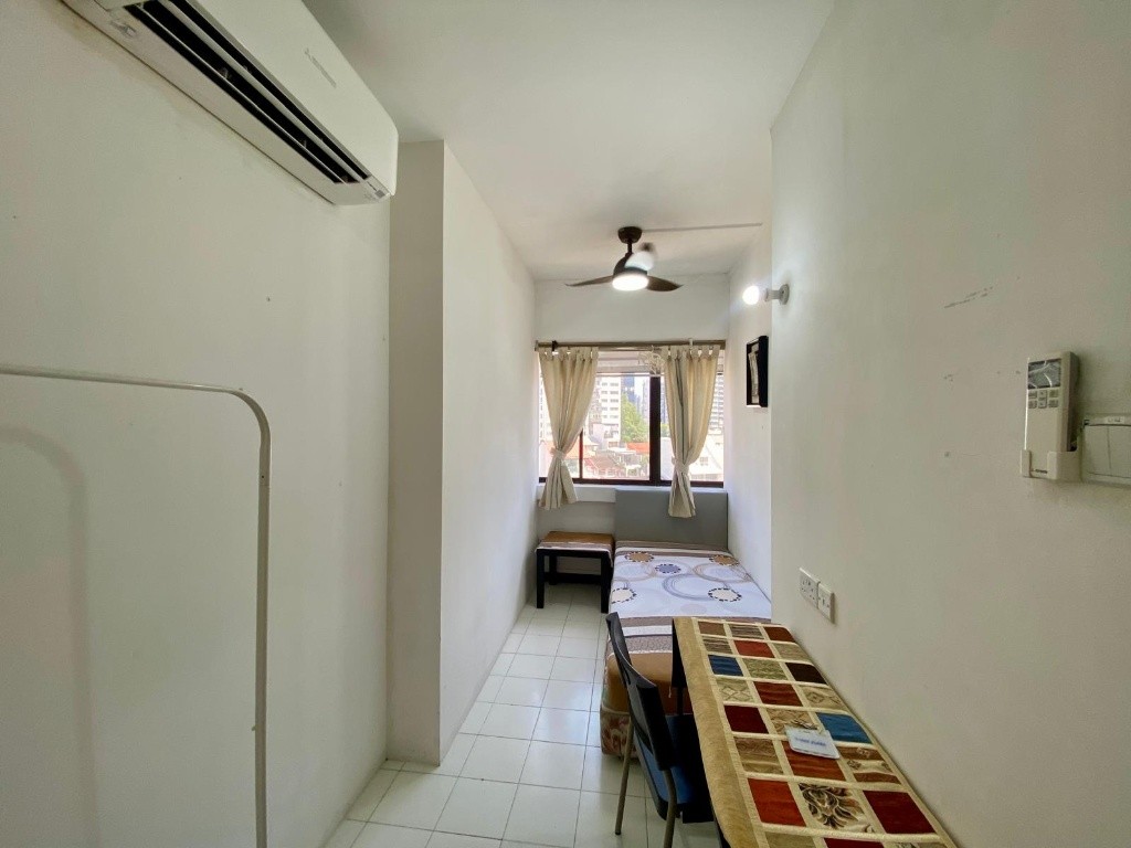 Room for rent / ORCHARD / SOMERSET / Common room / 1pax stay / Available 6 Oct - River Valley - Bedroom - Homates Singapore