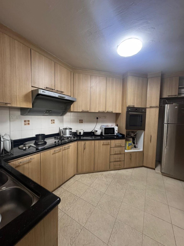 Room for rent / Braddell / Common room / 1pax stay / Available 17 December - Braddell 布莱徳 - 分租房间 - Homates 新加坡