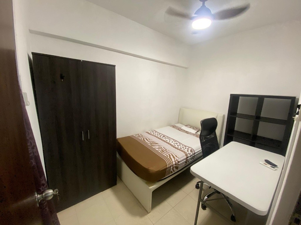 Room for rent / Braddell / Common room / 1pax stay / Available 17 December - Braddell 布莱徳 - 分租房间 - Homates 新加坡