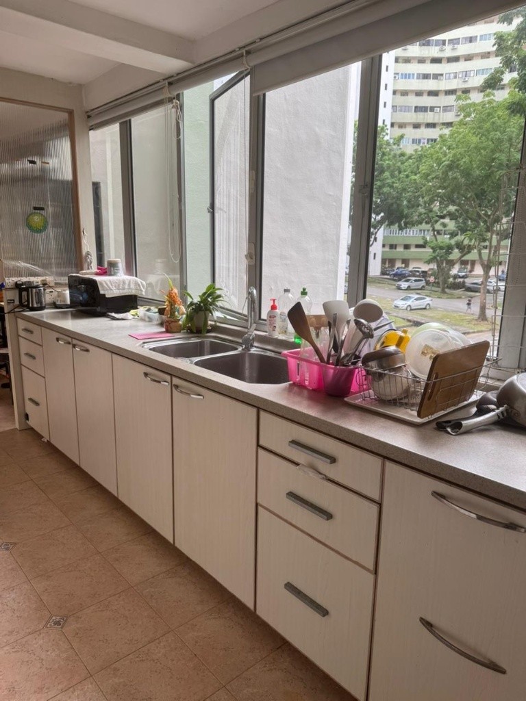 Room for rent / CLEMENTI / Common room / 1-2 pax stay / Available NOV 6 - Clementi - Bedroom - Homates Singapore