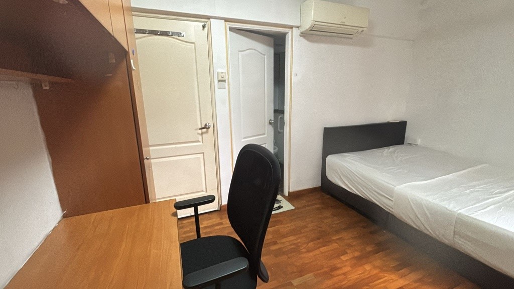Room for rent / CLEMENTI / Common room / 1-2 pax stay / Available NOV 6 - Clementi - Bedroom - Homates Singapore