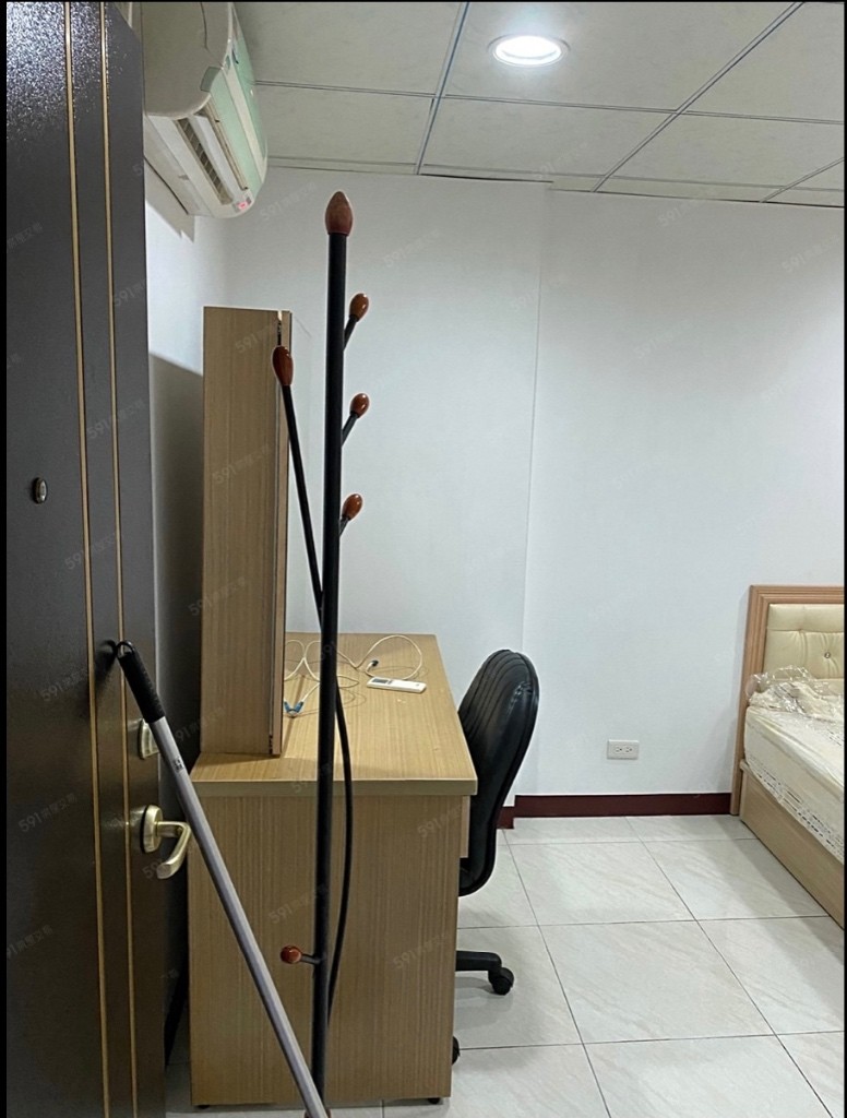 凱旋四路 夢時代 自行車橋 電梯透天 免爬樓梯 前鎮加工區 - Qianzhen - Studio - Homates Taiwan
