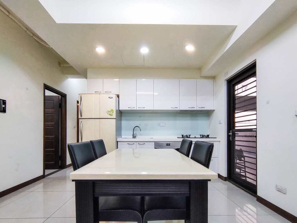 ¥近竹北火車站￥近台元科技 ¥近昌益園區 - Zhubei - Flat - Homates Taiwan