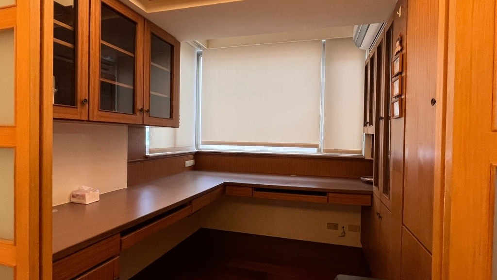 Spacious 3+1 Bedroom Residence | Songshan District | Taipei Arena MRTSpacious 42-Ping Designer Apartment | Near Taipei Arena MRT  - 松山區 - 整個住家 - Homates 台灣