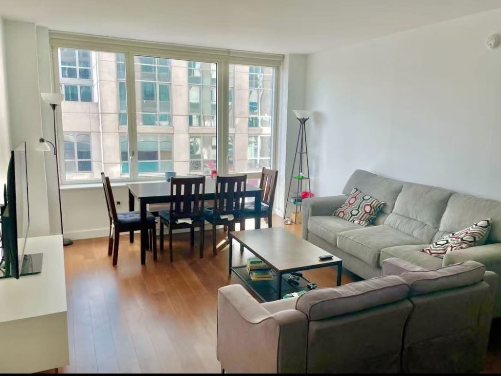 纽约布鲁克林Williamsburg｜两室两卫主卧出租$2,800/月 -  - 整套出租 - Homates 美國