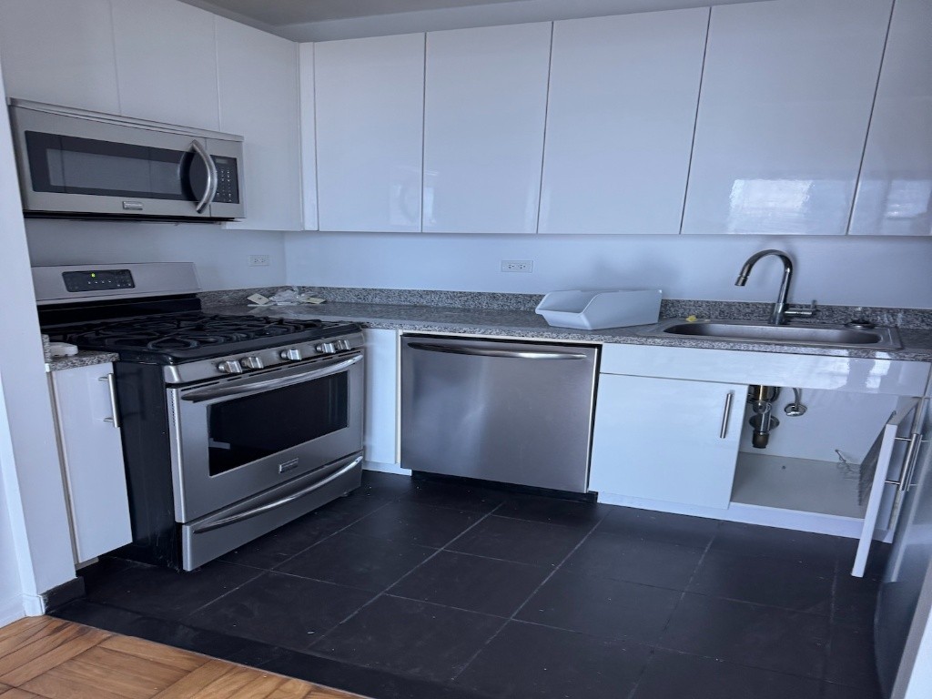 纽约曼哈顿中城一室一厅出租$4425/月包水暖 -  - Flat - Homates United States