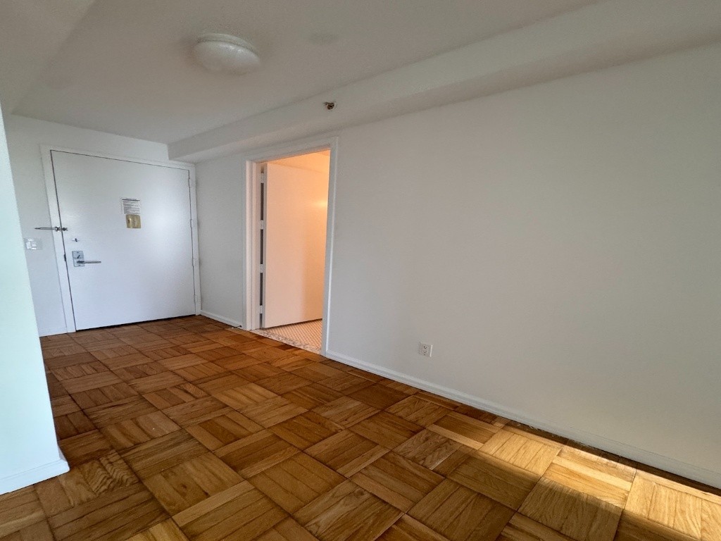 纽约曼哈顿中城一室一厅出租$4425/月包水暖 -  - Flat - Homates United States